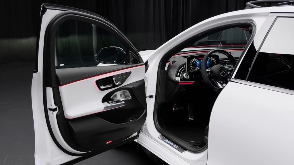2025 Mercedes-AMG E53 Interior