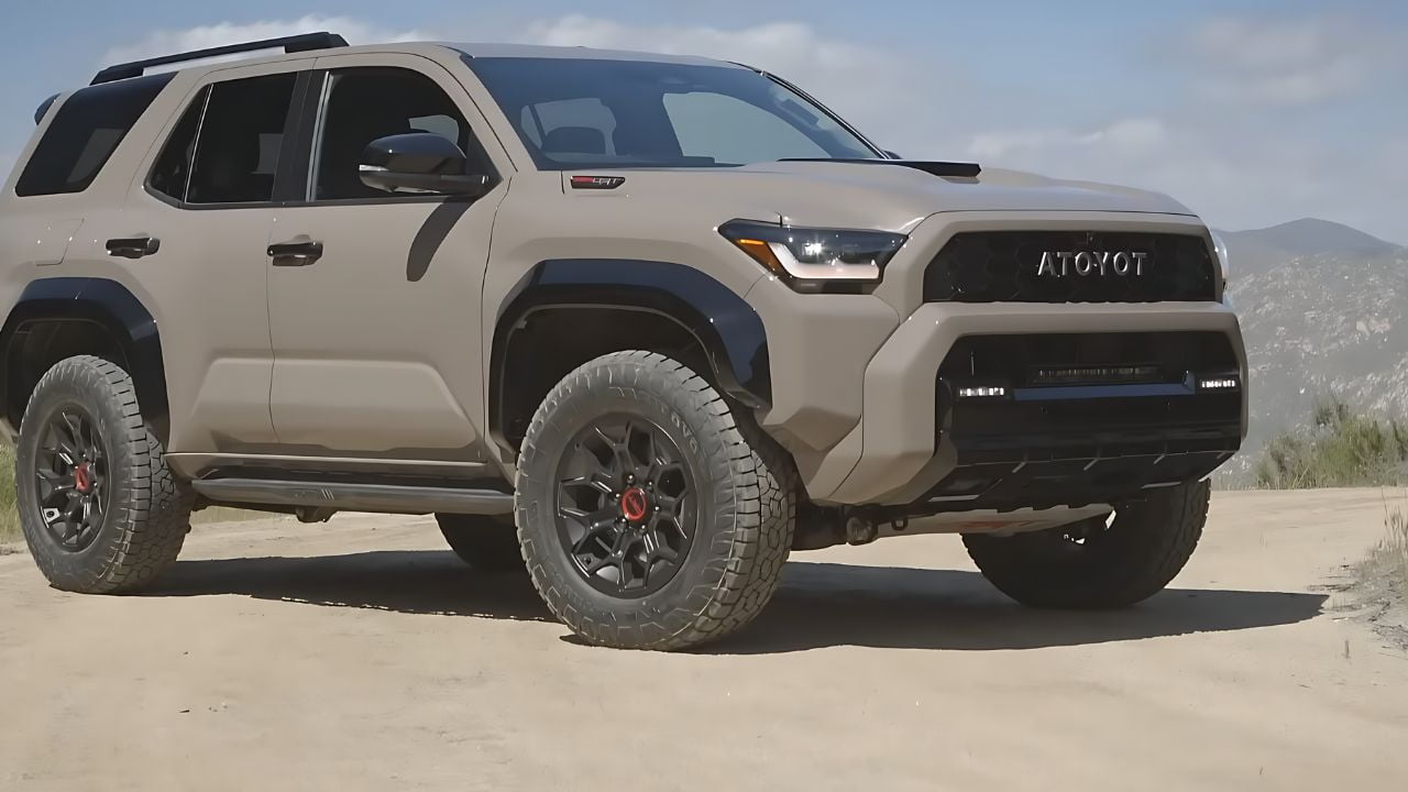 4Runner vs. Land Cruiser: Which Toyota SUV Should You Choose?